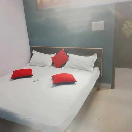 Hotel O Rl Residency Gáziábád Kültér fotó