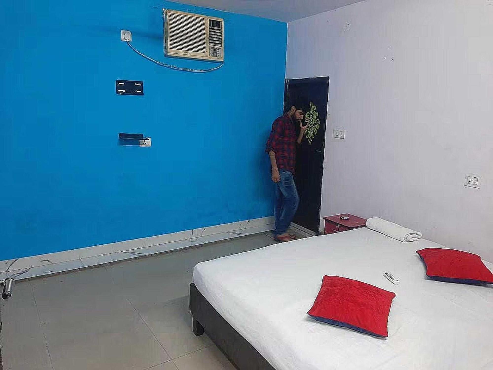 Hotel O Rl Residency Gáziábád Kültér fotó