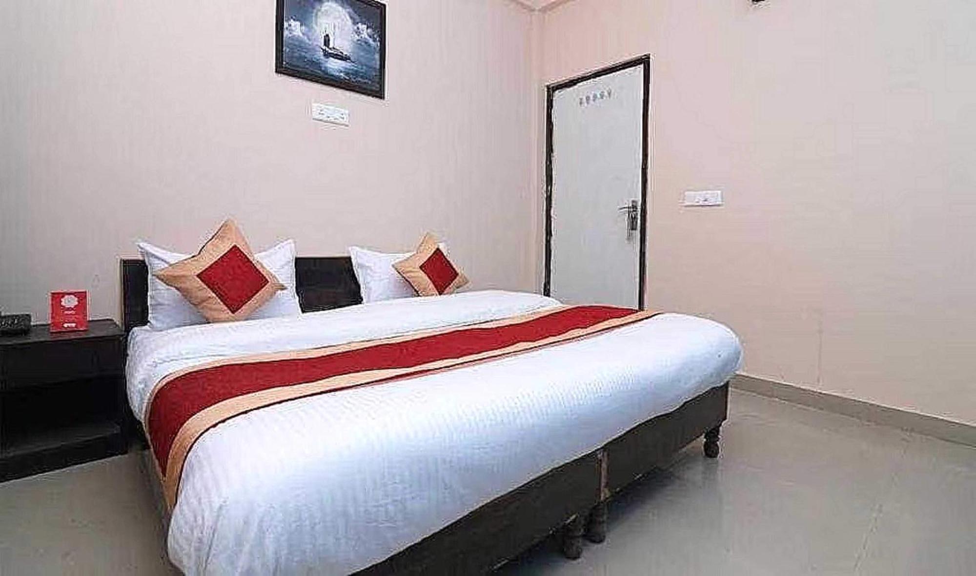 Hotel O Rl Residency Gáziábád Kültér fotó